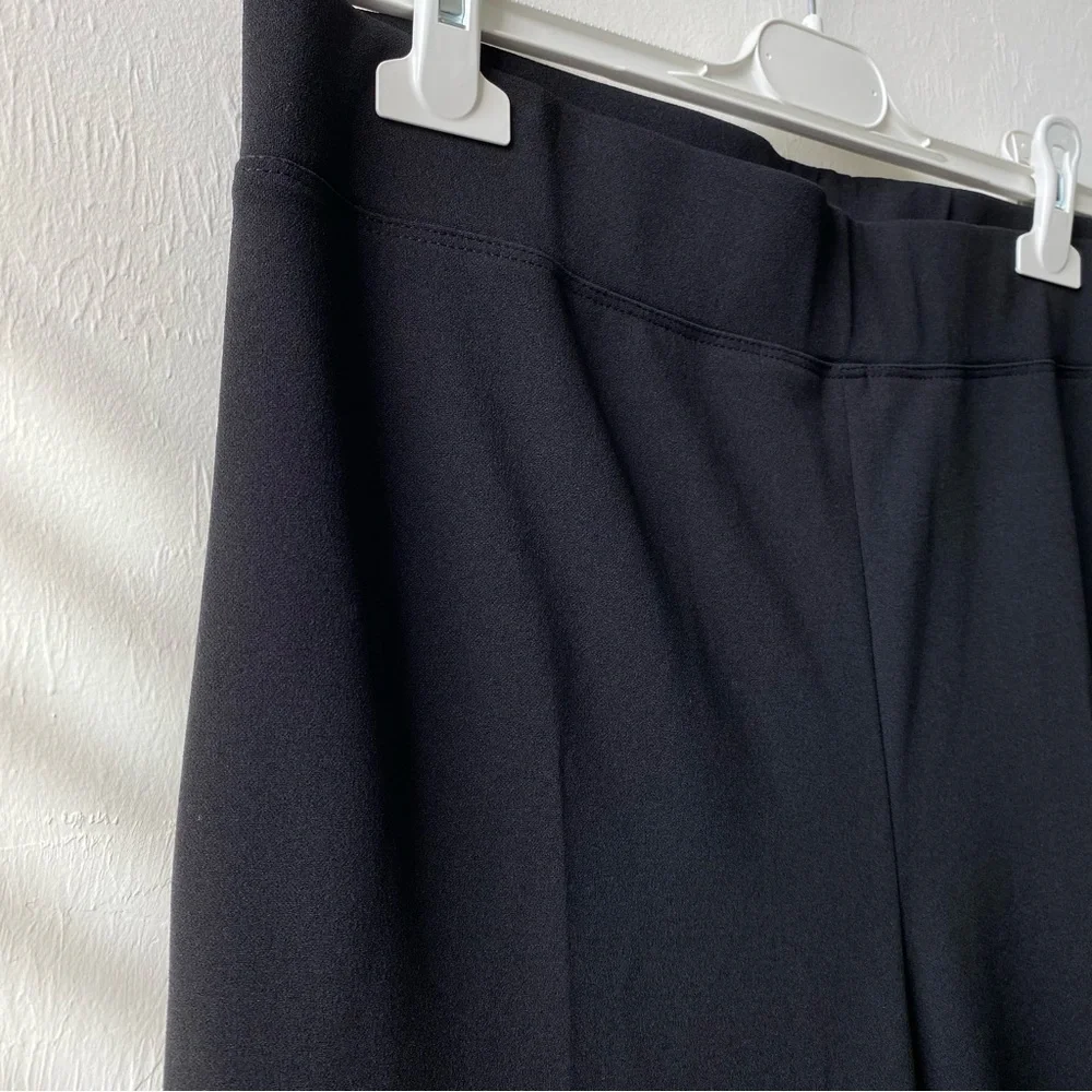 JOSEPH RIBKOFF Back Slit Classic Black Slim Fit Pull On Ankle Pants, size 12 - Picture 3 of 11